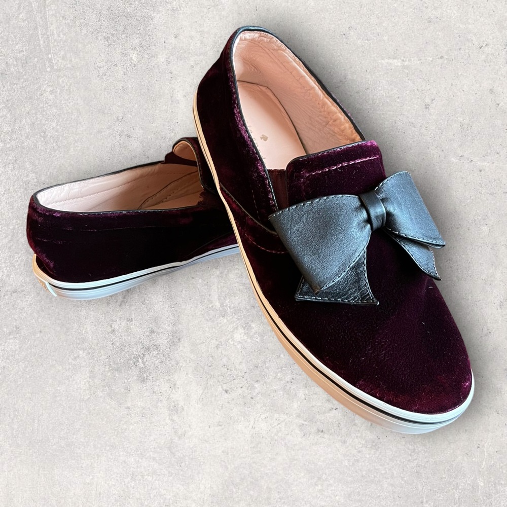Kate Spade Velvet Delise Too Slip ons in Bordeaux